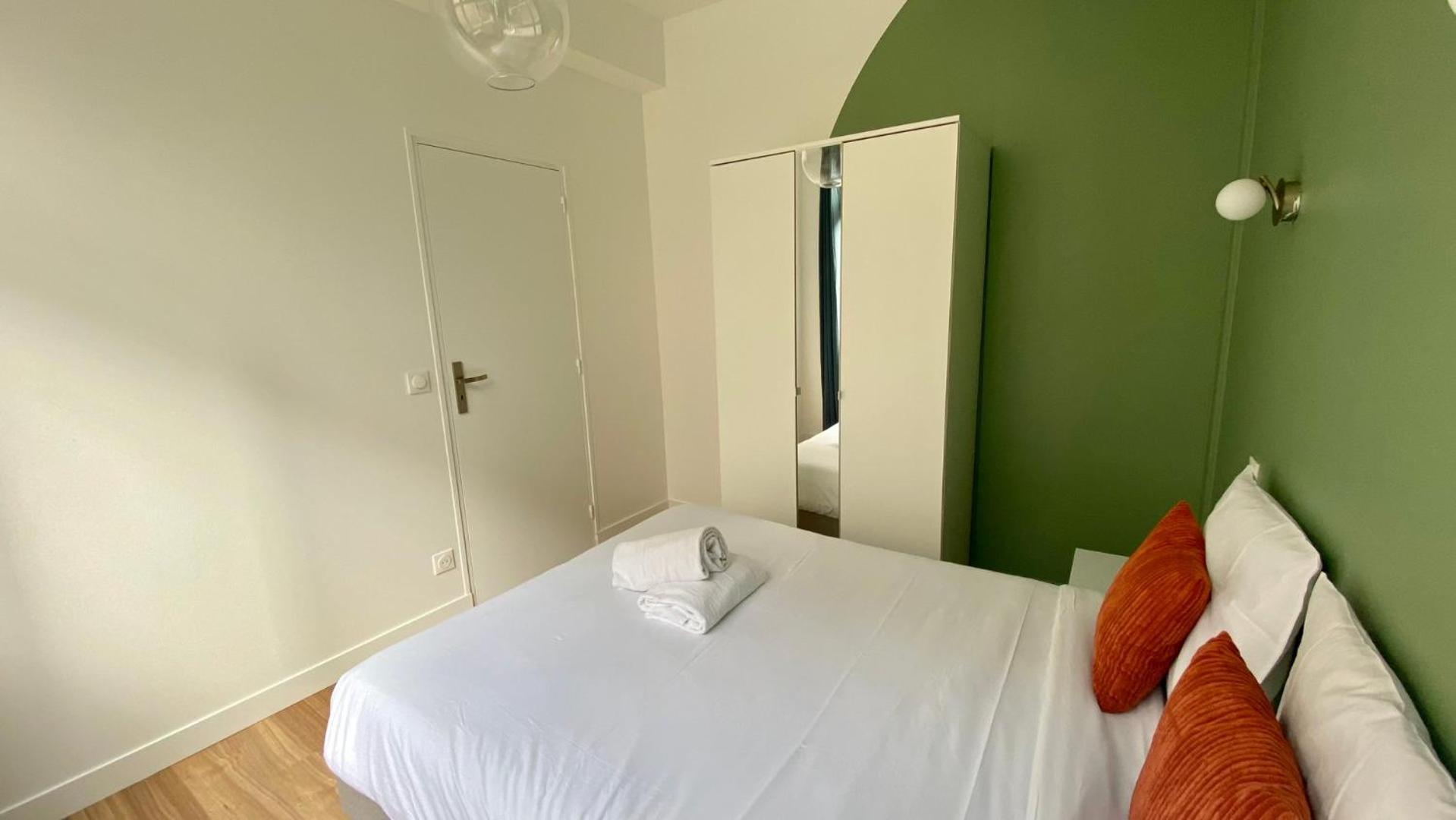 Pois3Ouest - Vast Apartment At Poissonniere 8P Paris Exteriör bild